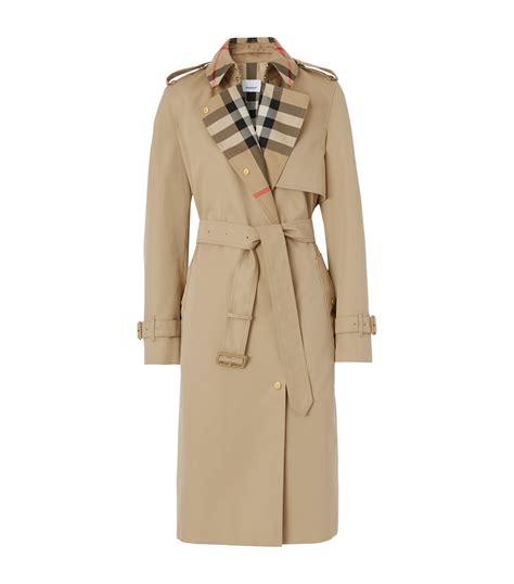 burberry and bears|Burberry trench coat harrods.